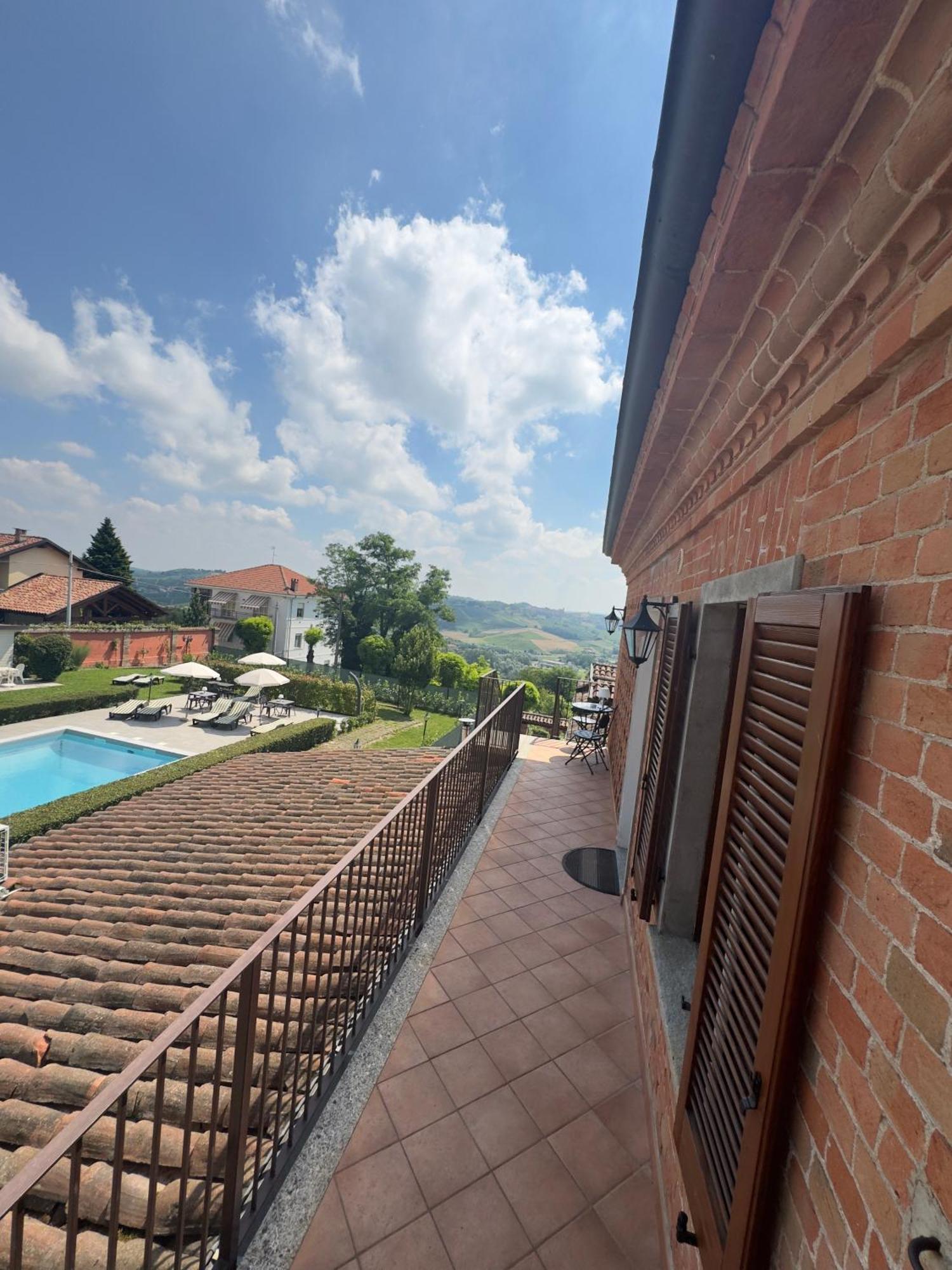 Locanda Osteria La Milonga Agliano Terme Buitenkant foto