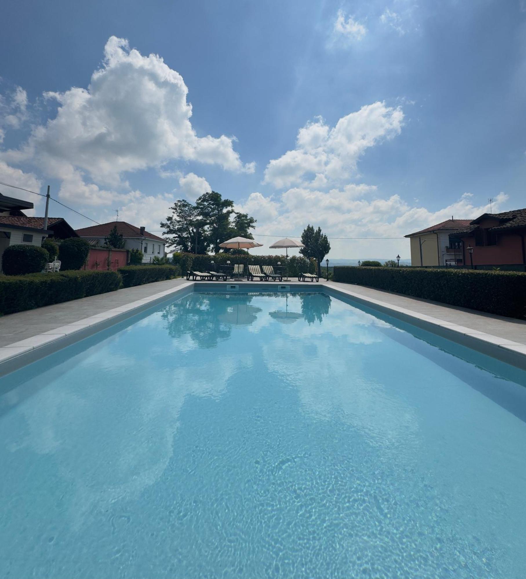 Locanda Osteria La Milonga Agliano Terme Buitenkant foto