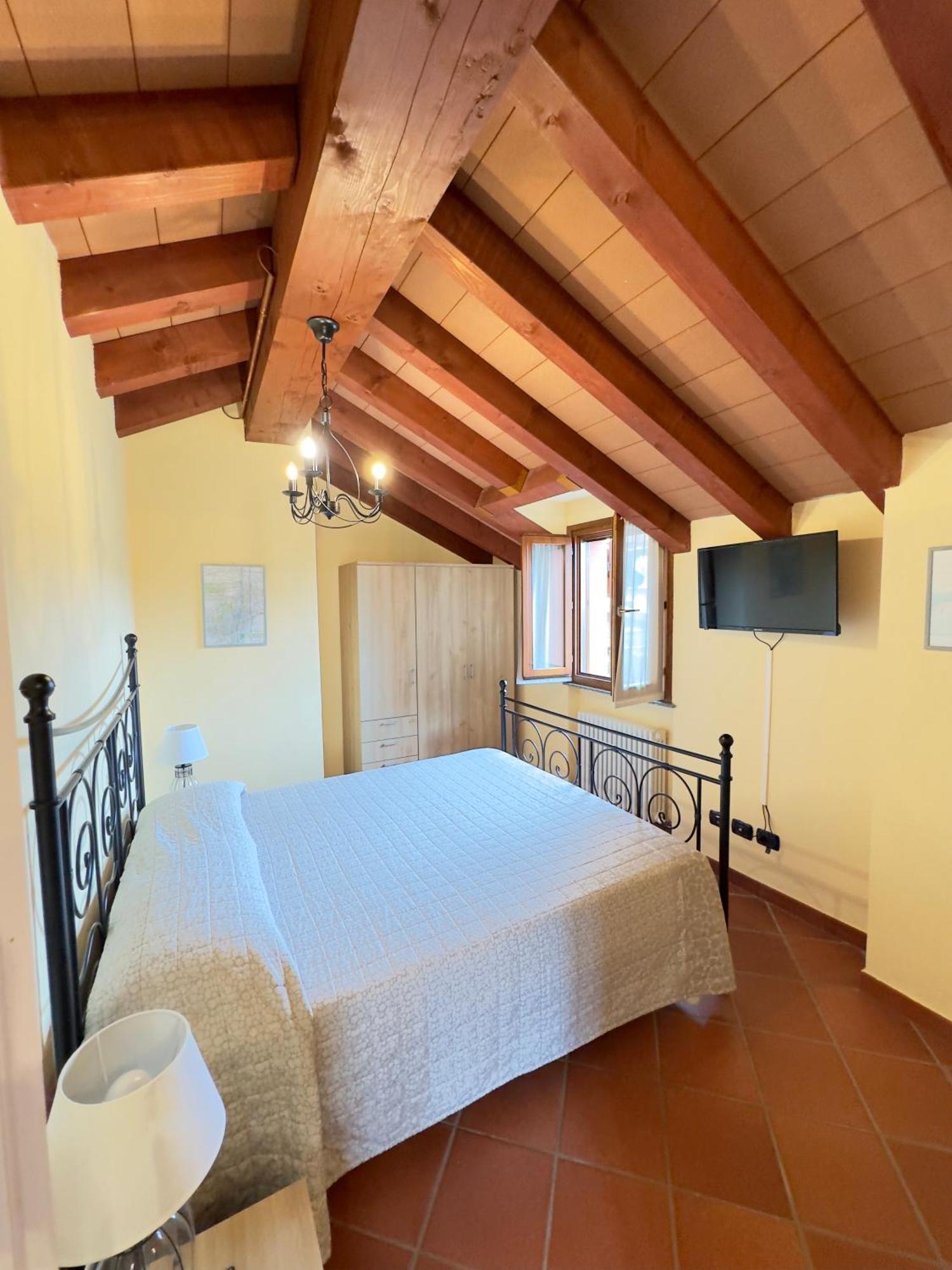 Locanda Osteria La Milonga Agliano Terme Buitenkant foto