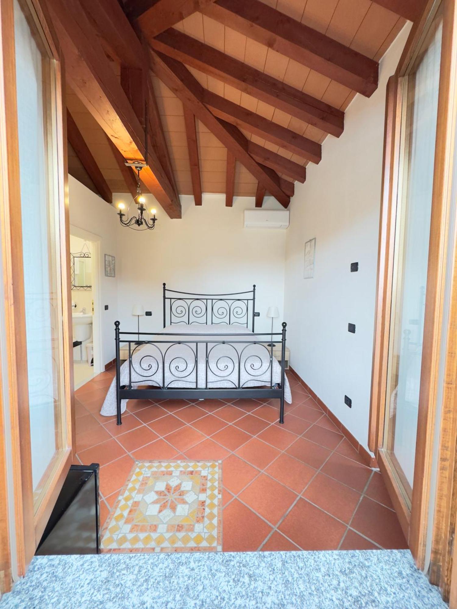 Locanda Osteria La Milonga Agliano Terme Buitenkant foto